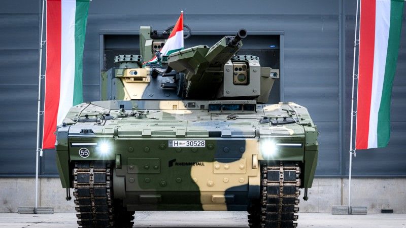 Pierwszy wyprodukowany lokalnie węgierski bojowy wóz piechoty KF41 Lynx.