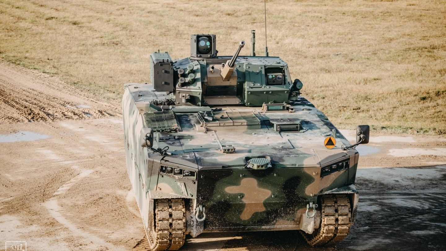 Borsuk IFV Procurement Contract Imminent. Competitors for Heavy IFV