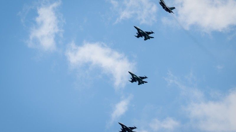 Być może ukraińskie samoloty F-16 pozwolą Ukraińcom ostatecznie przerwać Most Kerczeński