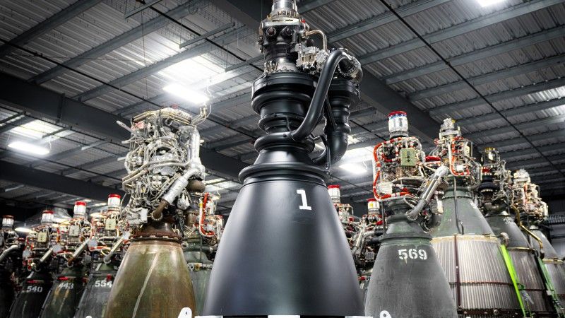 Silniki Raptor od firmy SpaceX.