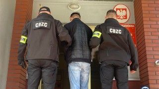Cyberpolicjanci zatrzymali kolejnych 5 osób w sprawie działania zorganizowanej grupy przestępczej.