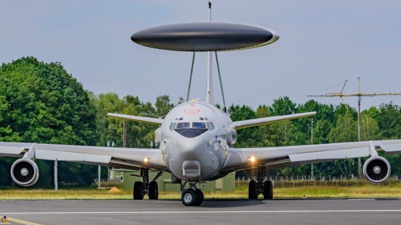 Samolot AWACS w bazie w Geilenkirchen