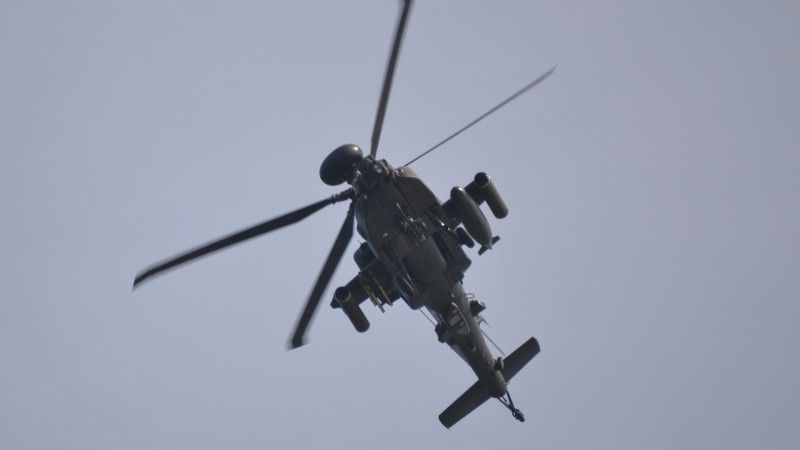 Śmigłowiec Apache nad poligonem w Ustce. Fot. M.Dura