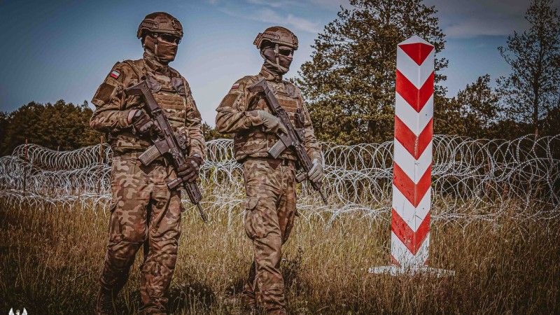 WOT (Territorial Defence Forces) soldiers at the border.