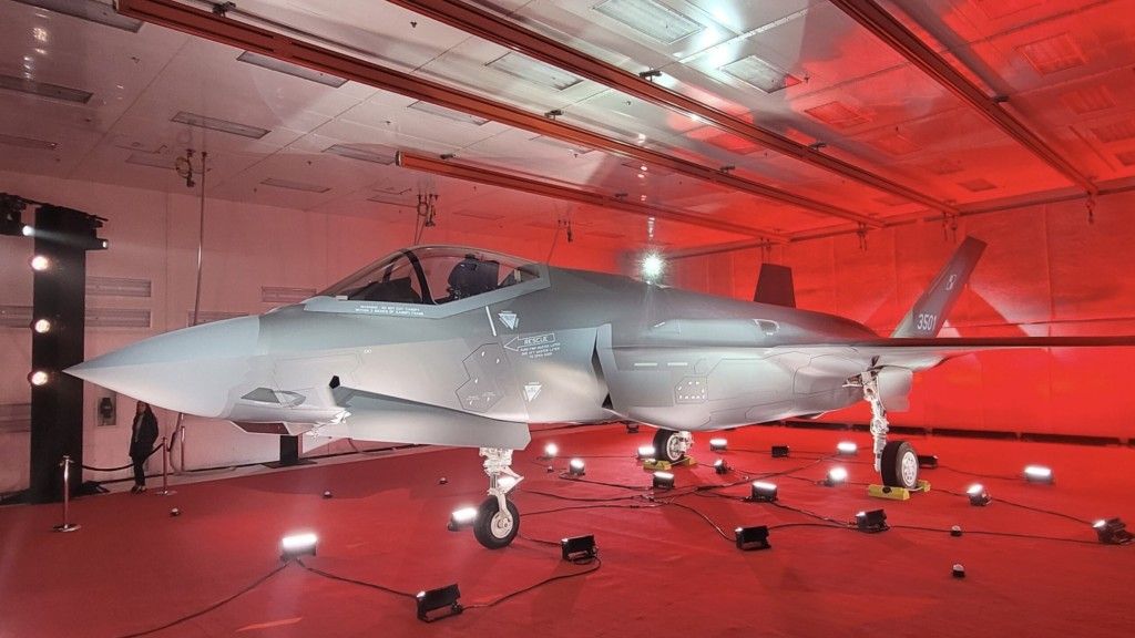 Polish F-35 Rolled Out. Warsaw Considers Purchase of More Aircraft