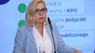 Paulina Hennig-Kloska za mównicą