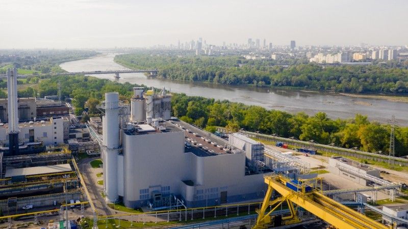 Podobny do działającego na Żeraniu Blok Gazowo-Parowy postanie na terenie EC Siekierki.