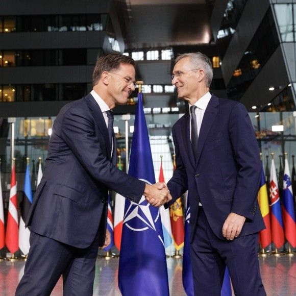 Mark Rutte oraz Jens Stoltenberg.