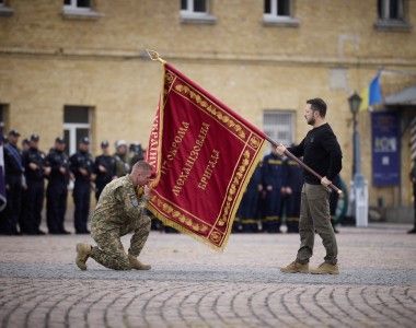 Zełenski Ukraina święto Dnia Obrońców i Obrończyń Ukrainy medale sztandar