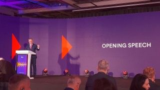 Na otwarciu CEE Digital Summit 2024 swoje przemówienie wygłosił wicepremier i minister cyfryzacji Krzysztof Gawkowski. Jakie tematy poruszył?