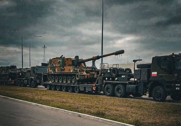 K9, Estonia, 16DZ, Wojsko Polskie, artyleria, armatohaubica k9, Iveco, zestaw niskopodwoziowy