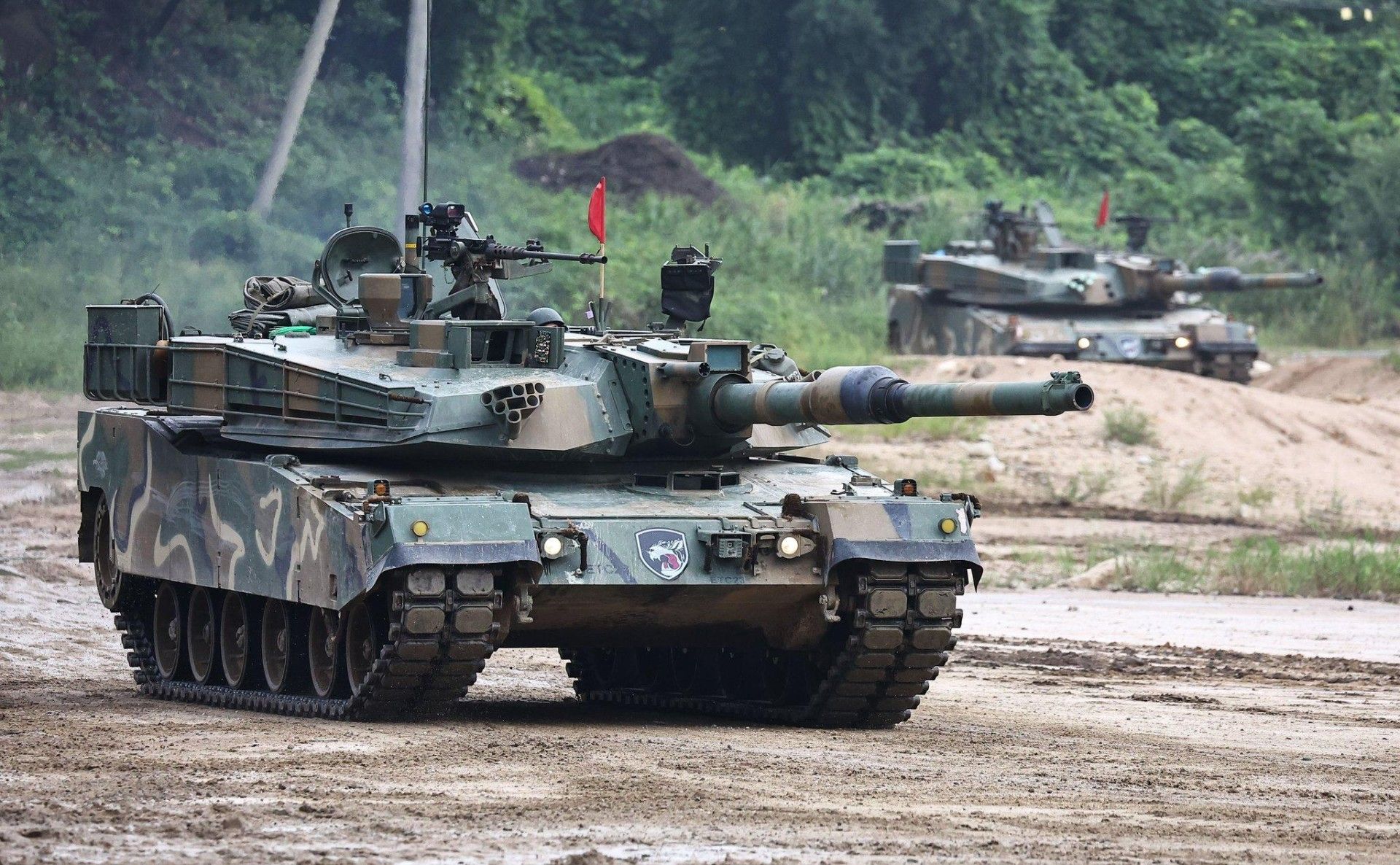 Russia 'is boiling the frog.' Minister on attacks on NATO countries