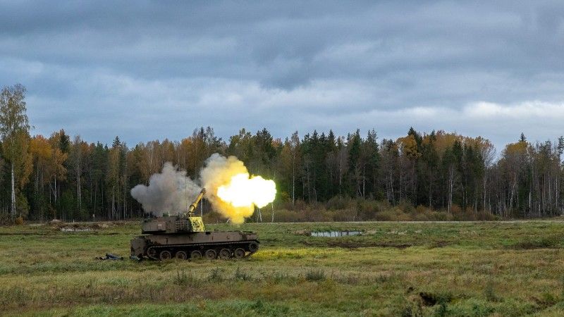 Polska haubica K9 podczas strzelań w Estonii