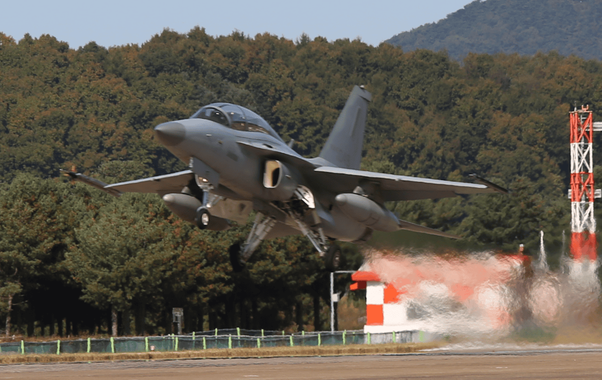 Więcej FA-50. Amerykańskie myśliwce opóźnione