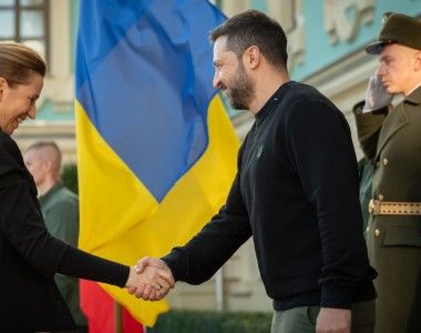 Premier Mette Frederiksen i prezydent Wołodymyr Zełenski.