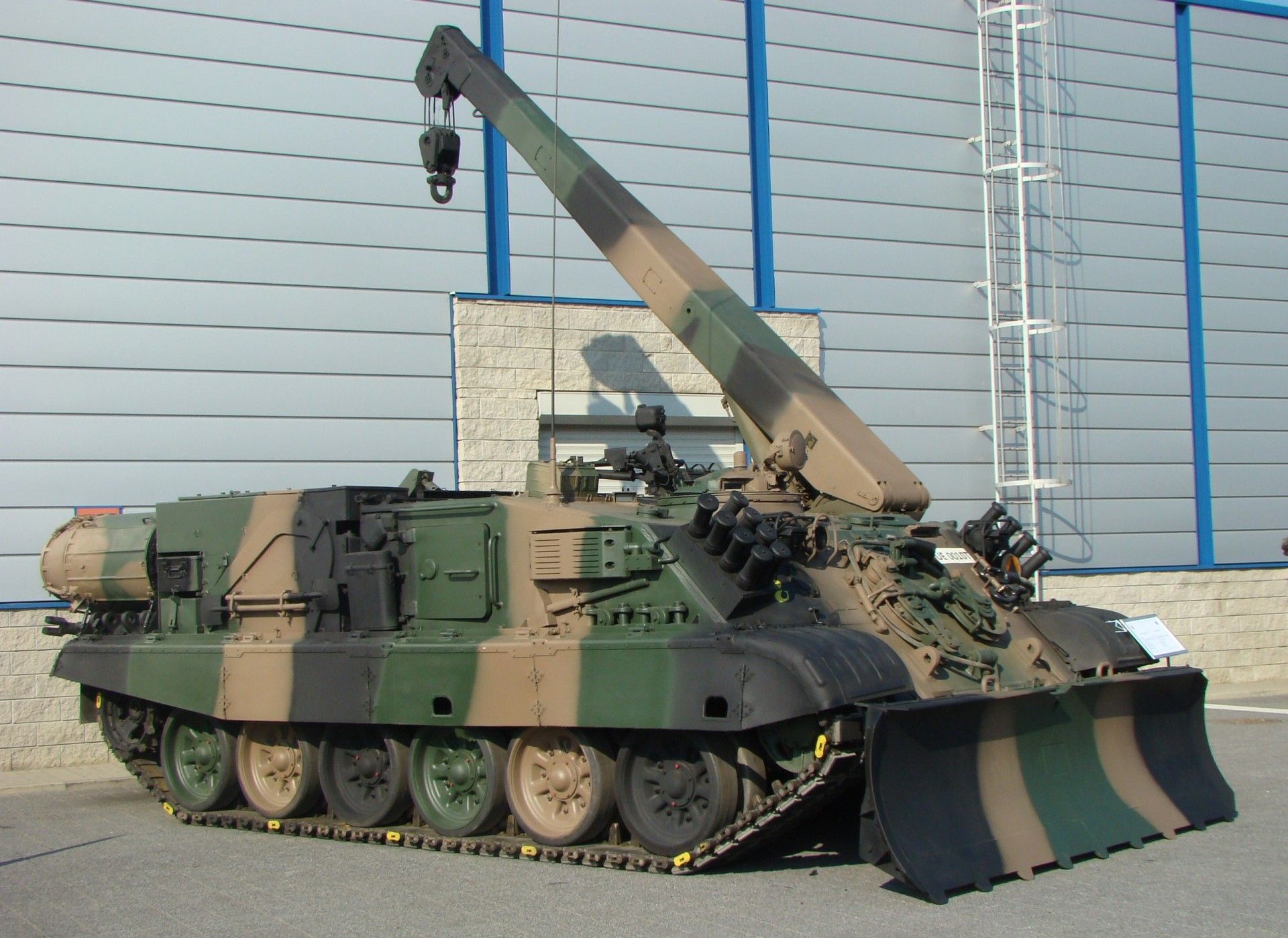 co-dalej-z-polskimi-twardymi-i-t-72