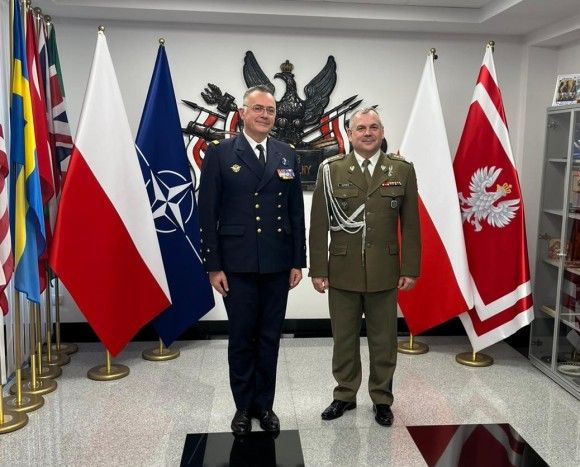 NATO’s Supreme Allied Commander Transformation (SACT) Admiral Pierre Vandier i Szef Sztabu Generalnego gen. Wiesław Kukuła