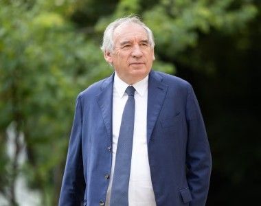 Francois Bayrou, premier, Francja