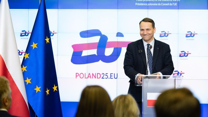 MSZ spodziewa się ataków ze strony Rosji m.in. w związku z polską Prezydencją w UE