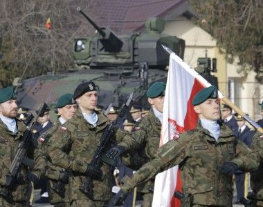 Żołnierze PKW Rumunia podczas wizyty wicepremiera, szefa MON Władysława Kosiniaka-Kamysza