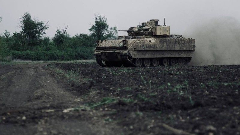Ukraiński bojowy wóz piechoty M2A2ODS-SA należący do 47. Samodzielnej Brygady Zmechanizowanej.