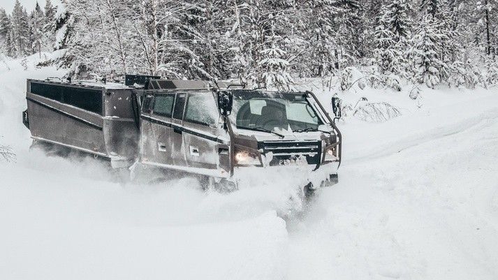 Kanadyjczycy szukają pojazdów do walki w Arktyce