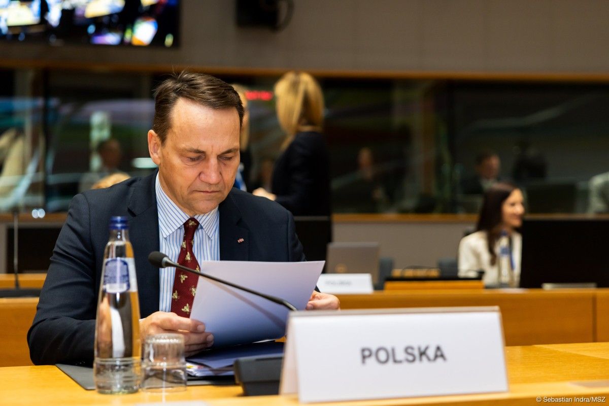 Sikorski zwraca się do MSWiA w sprawie izraelskiego minister bezpieczeństwa narodowego. Chodzi o zakaz wjazdu do Polski