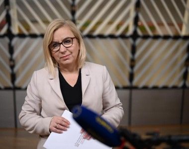 Paulina Hennig-Kloska na konferencji prasowej