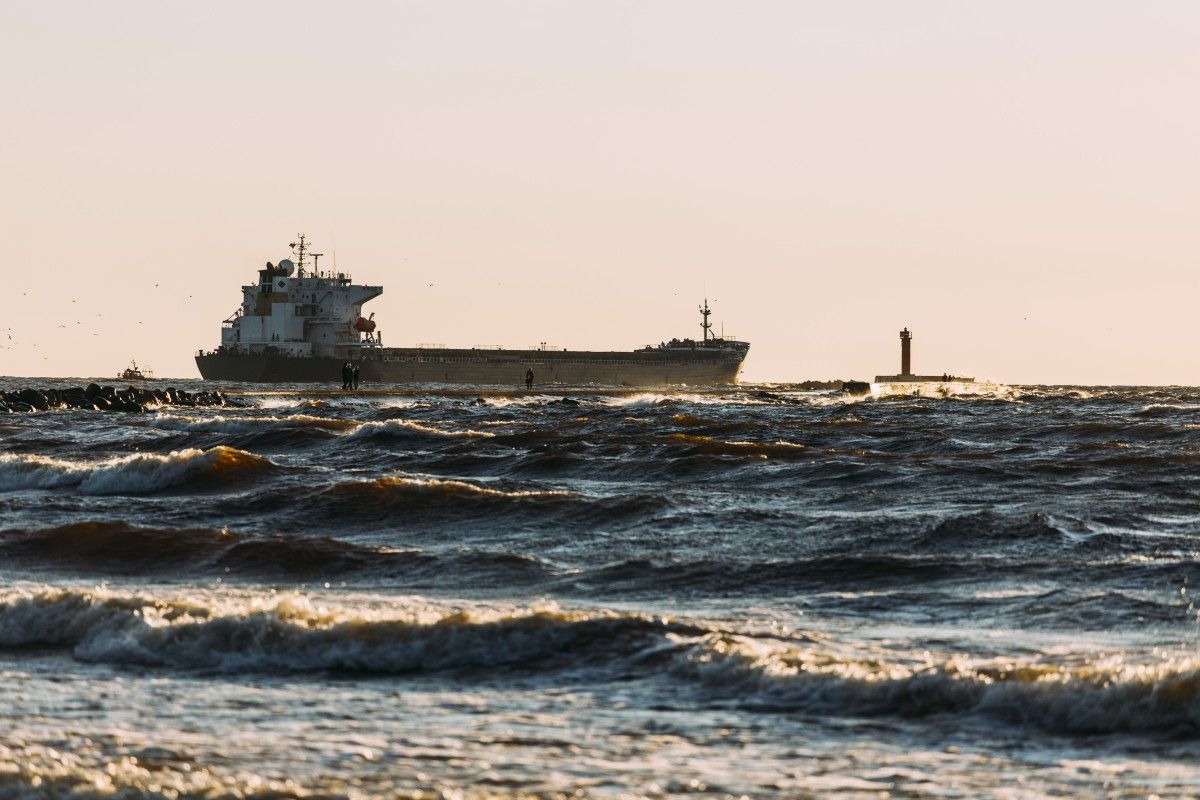Rosjanie kłamali ws. zatopionego statku. Przewoził... reaktor jądrowy
