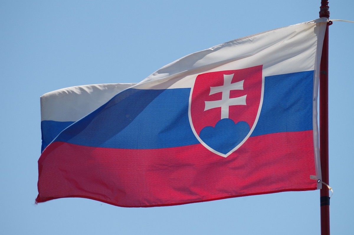 Tragedia w słowackiej szkole. Uczeń zaatakował nożem nauczycielki i koleżankę
