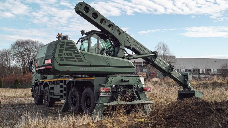 Szczęśniak, koparka, Scania, UDS