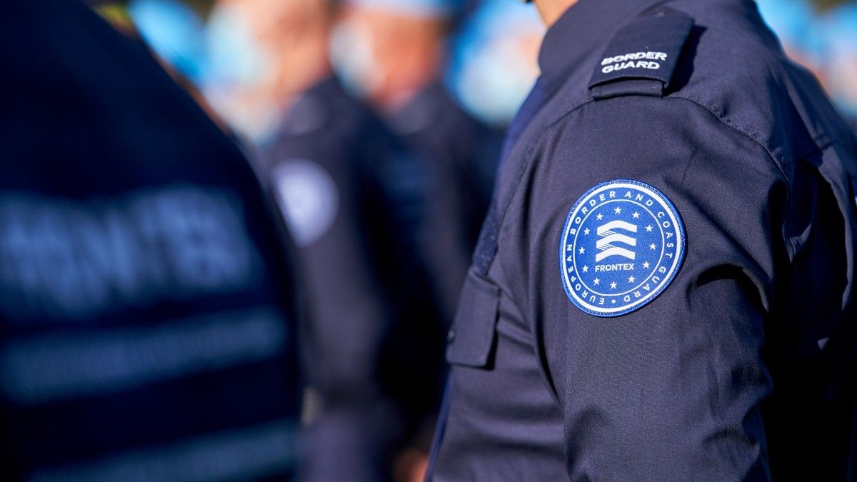 Unijne służby antykorupcyjne w siedzibie Frontexu. Dyrektor z zarzutami