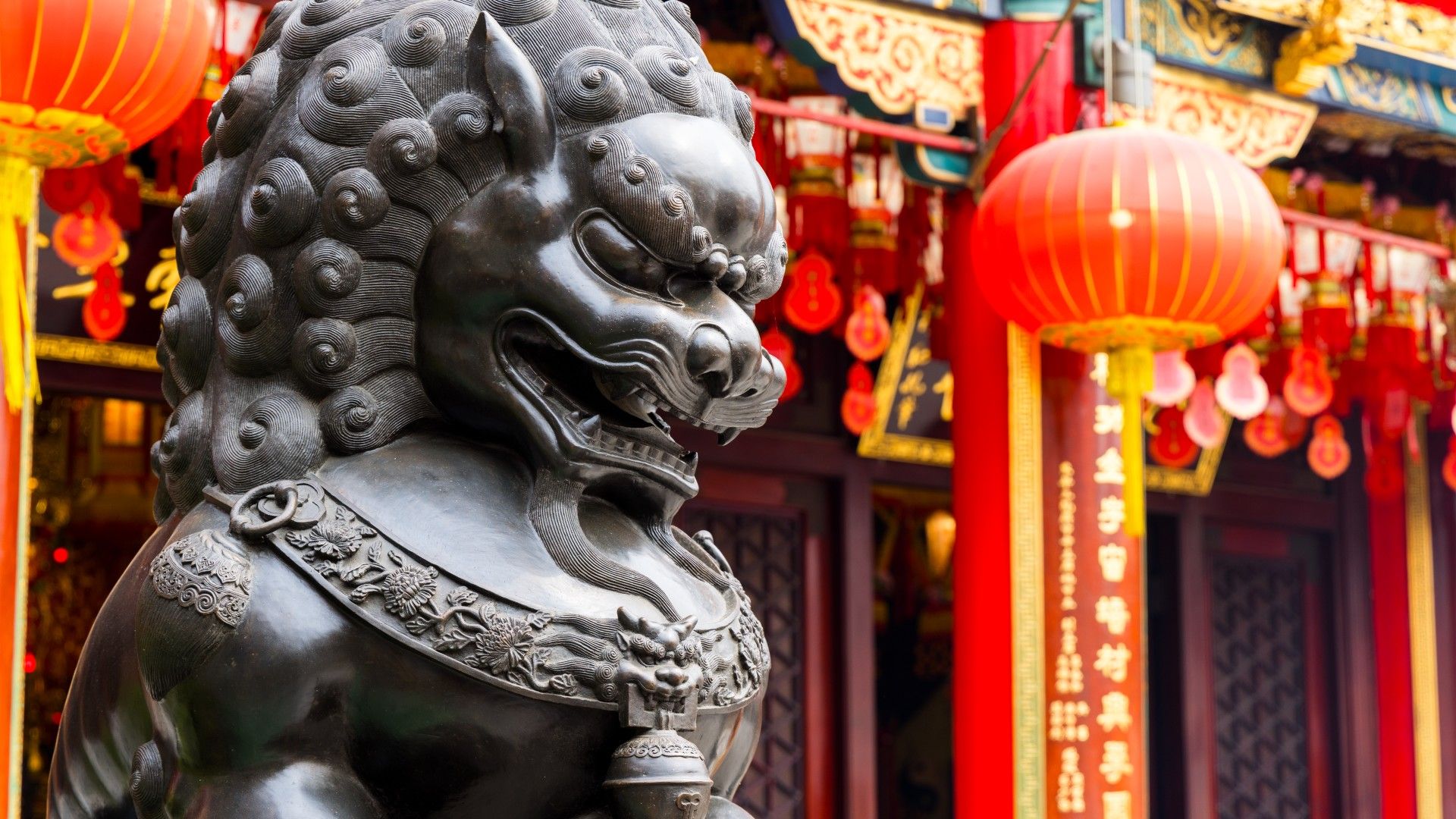 Chiny pochwaliły się transformacją. „OZE na poziomie 56% miksu”