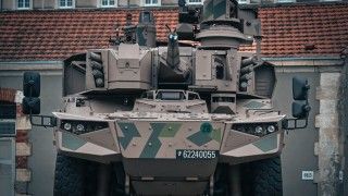 Francuski kołowy bojowy wóz rozpoznawczy EBRC Jaguar.