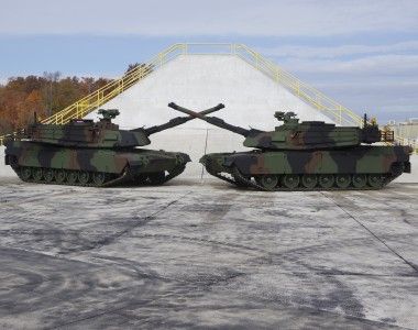 Czołgi M1A2SEPv3 Abrams przeznaczone dla Wojska Polskiego na terenie zakładów Joint Systems Manufacturing Center.