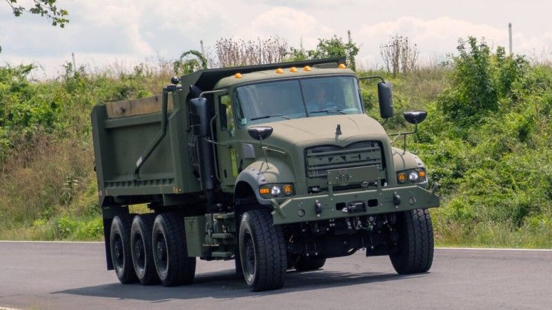 Mack Defense, wywrotka, wywrotki, M917A3, Heavy Dump Trukc