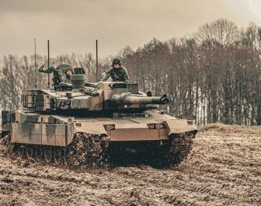 Zapoznanie żołnierzy 9 Brygady Kawalerii Pancernej z nowymi czołgami K2GF Black Panther na niezwykle urokliwym zimowym poligonie.