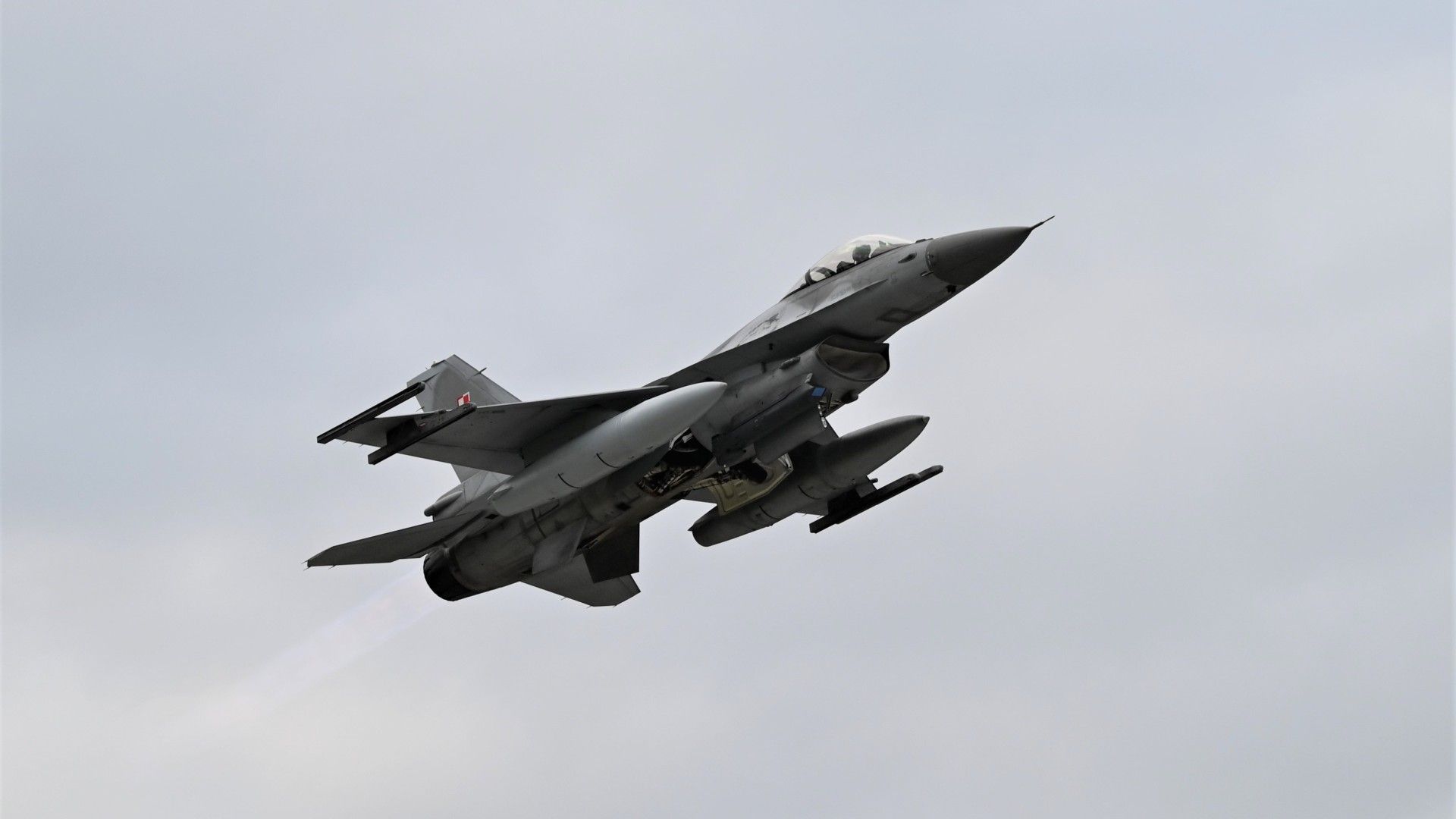 Polskie F-16 lecą bronić Bałtów