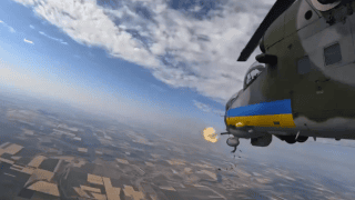 Mi-24 zwalcza rosyjskiego Szahida