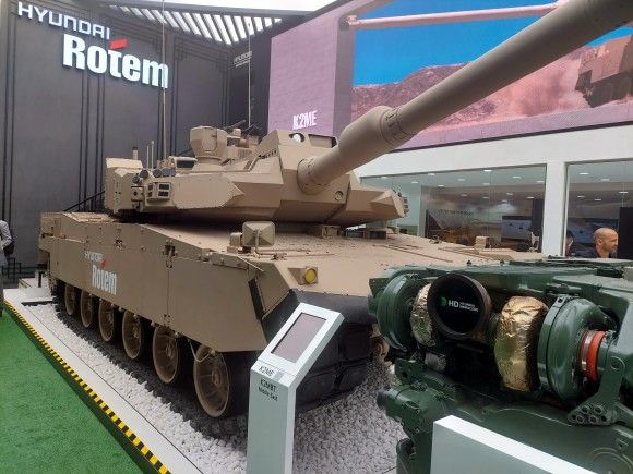 IDEX 2025: Czołg K2ME