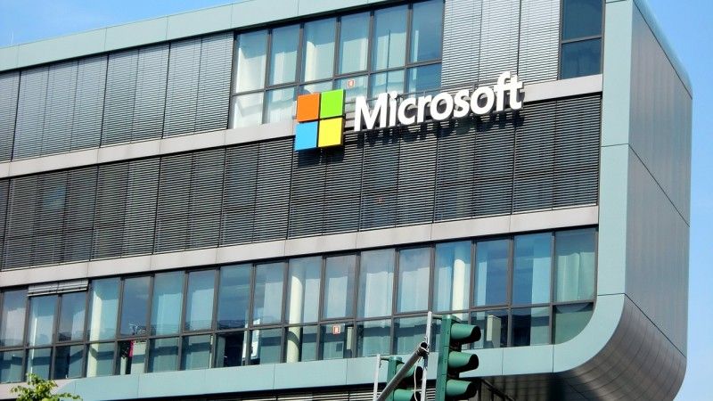 O ostatnich dokonaniach Microsoftu dot. komputerów kwantowych mieliśmy przyjemność porozmawiać z prof. Michałem Oszmańcem