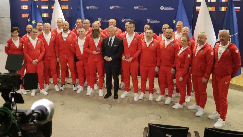 Reprezentanci na Invictus Games 2025, wiceminister obrony Stanisław Wziątek