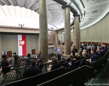 Sejm przyjął uchwałę popierającą rezolucję ws. unijnej obronności