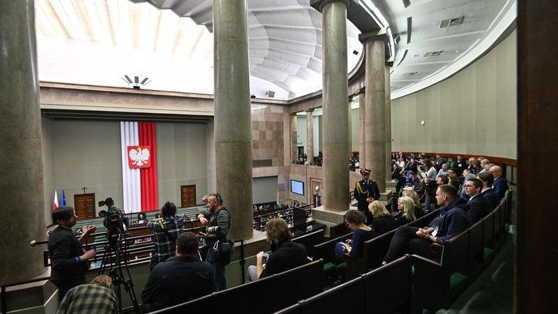 Sejm przyjął uchwałę popierającą rezolucję ws. unijnej obronności