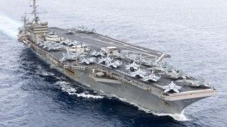 Lotniskowce US Navy wskazują gotowość do podjęcia działań w danym regionie