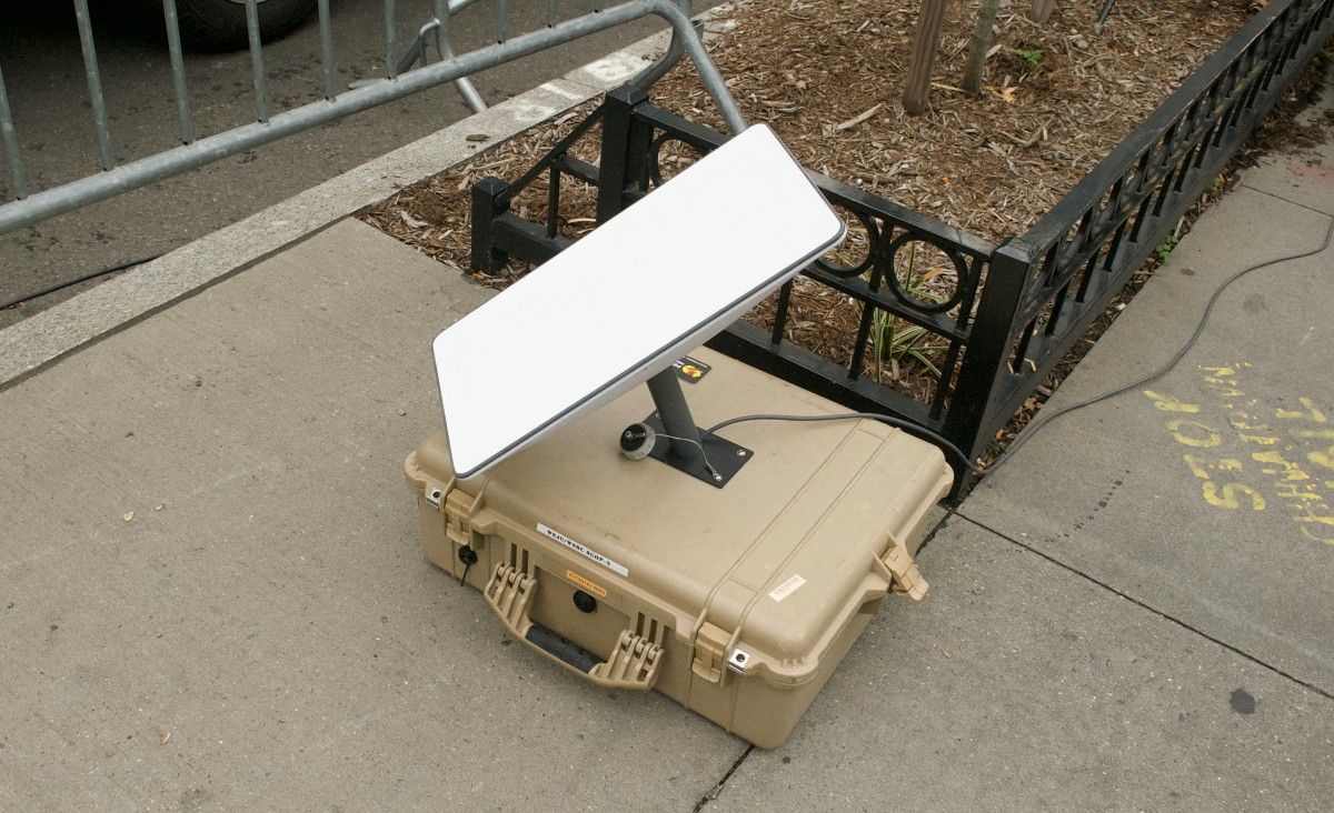 Integracja systemu Starlink z infrastrukturą zarządzania kryzysowego w świetle ustawy o ochronie ludności i obronie cywilnej