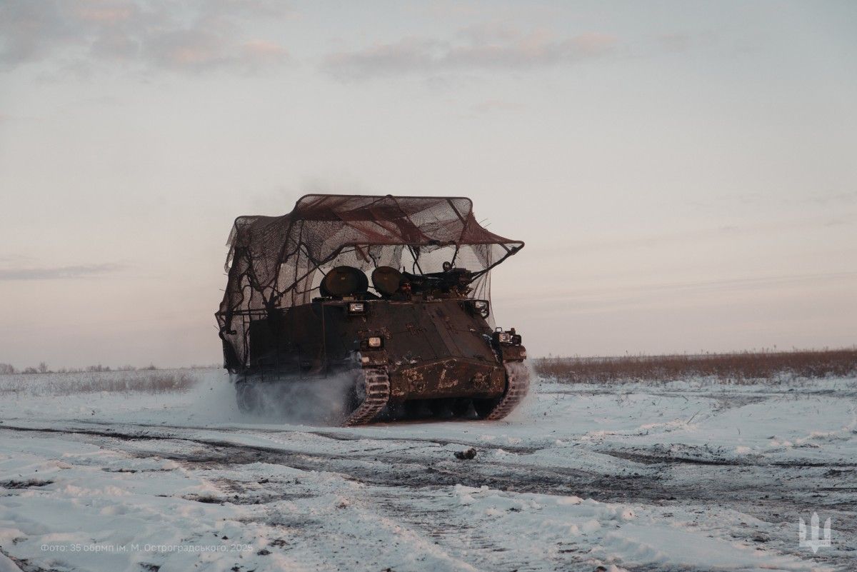 Szwecja dostarczyła transportery Ukrainie