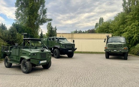 Eksplobalis, witpis, pojazdy, siły zbrojne, Mercedes, zetros