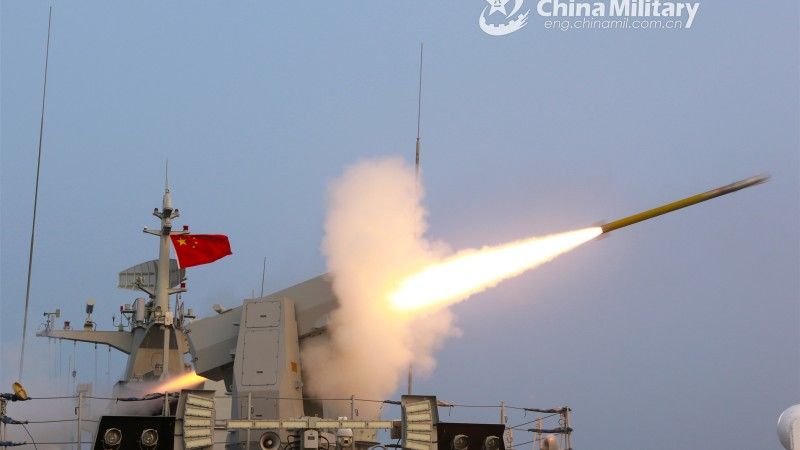 Chińskie okręty wojenne mają coraz lepszą obronę przeciwlotniczą.