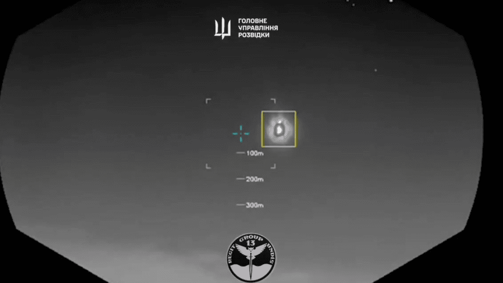 Ukraiński morski dron pisze historię – Su-30 trafiony i "zatopiony"